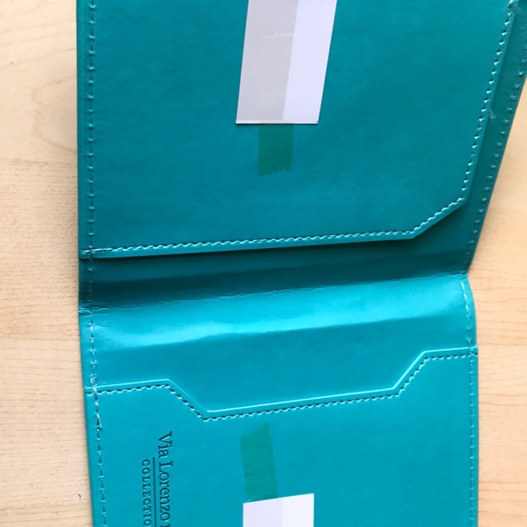 Turquoise passport case - Picture 2 of 2
